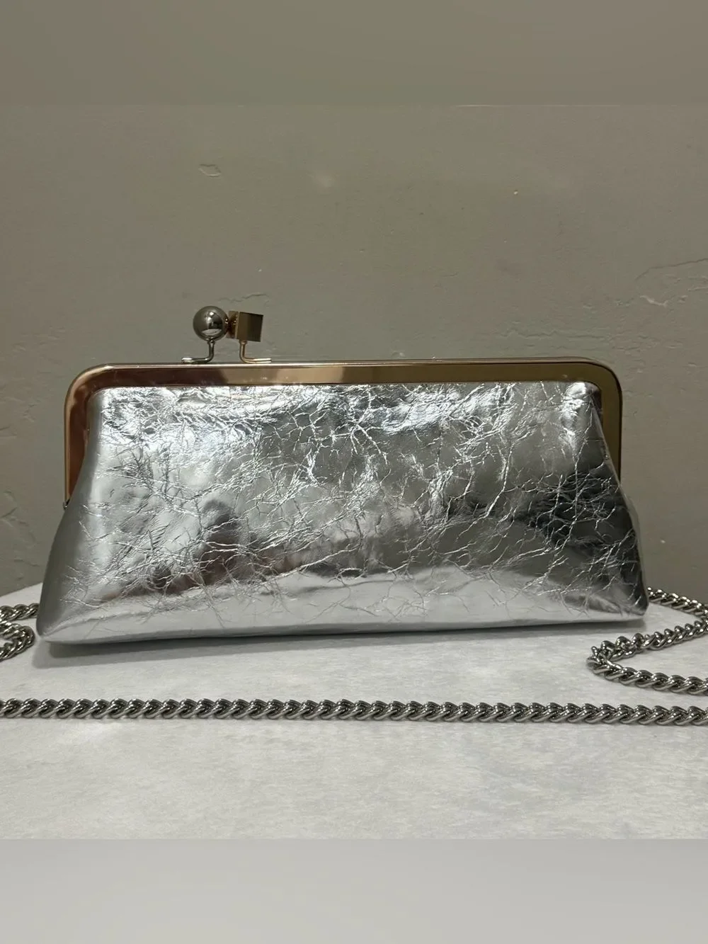 Silver Wrinkled Leather Handmade Unique Kisslock Frame Bag, Large Size Clutch
